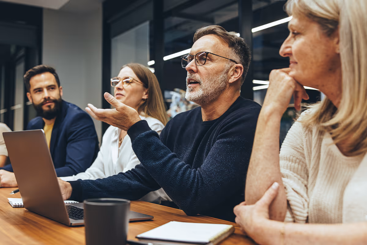 Teilnehmer in einem Seminar zum Thema WEG Buchhaltung lernen für eine rechtssichere Selbstverwaltung.